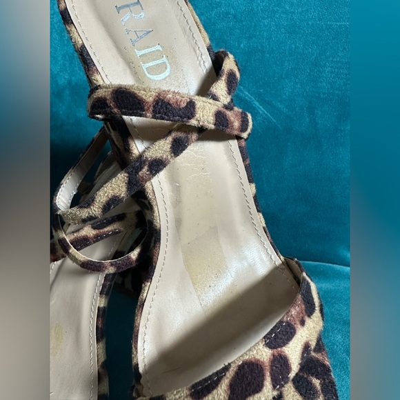 Lulu’s Raid Leopard Ankle Wrap Sandal - Size 39 - Picture 6 of 8